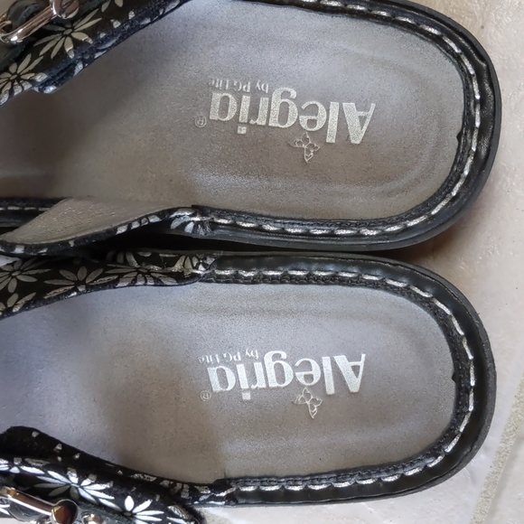 Alegria Sandals - Picture 5 of 6